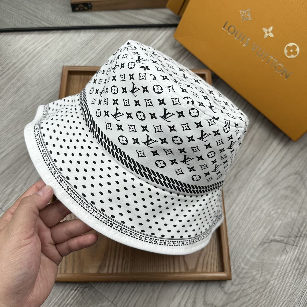 Louis Vuitton Caps